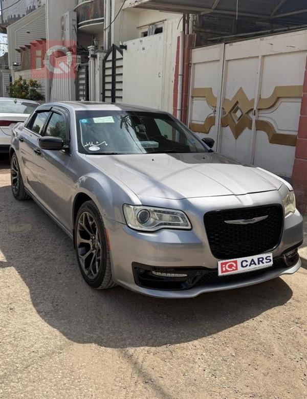 كرايسلر 300 2016 للبيع في العراق - النجف